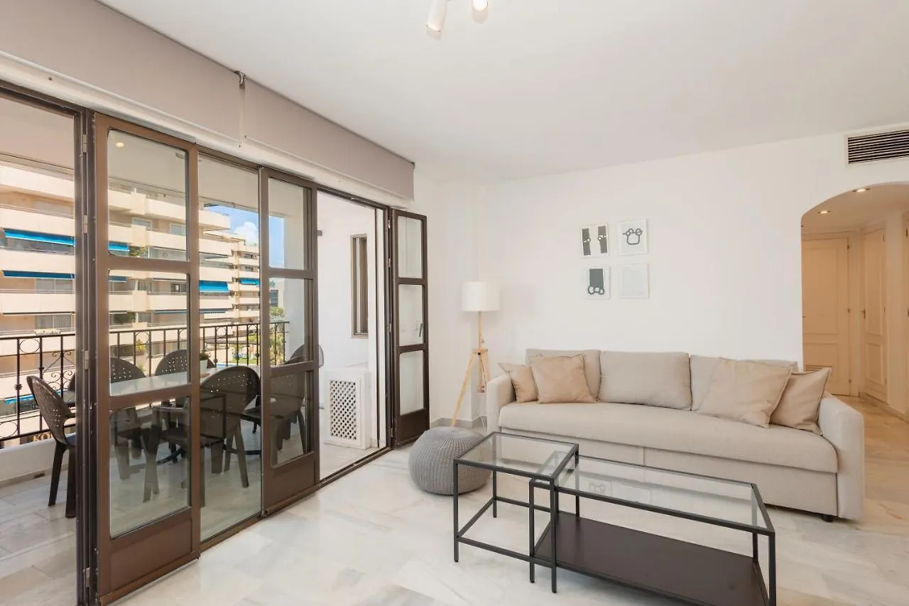 Vacation Apartment With Private Parking In Puerto Banus Marbella Spain